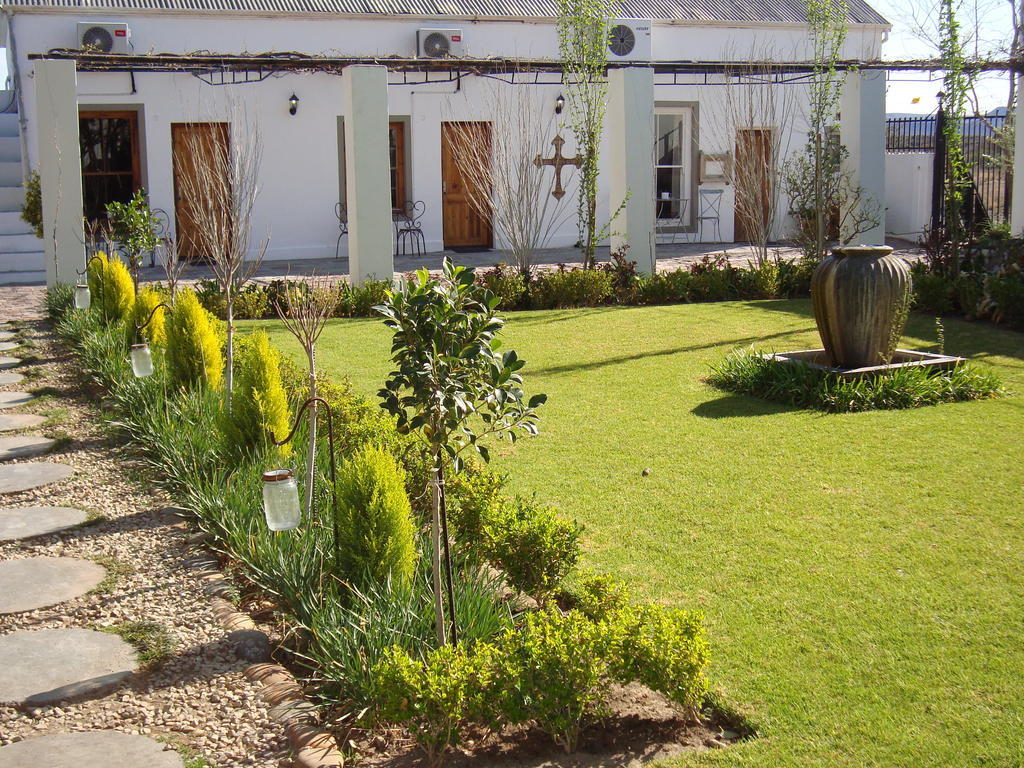 Cape Karoo Guesthouse ボーフォート・ウェスト エクステリア 写真
