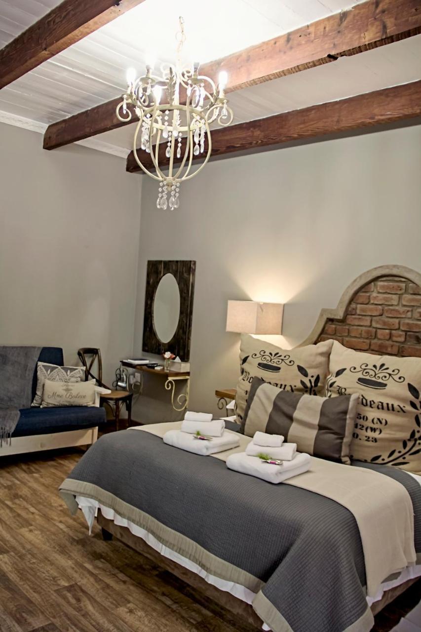 Cape Karoo Guesthouse ボーフォート・ウェスト エクステリア 写真